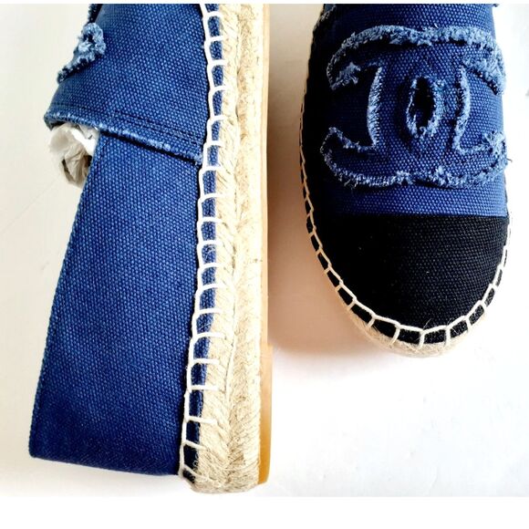 Chanel Blue Black Cap Toe Linen Canvas CC Espadrilles NIB EU38 US7.5Authentic - Picture 8 of 14